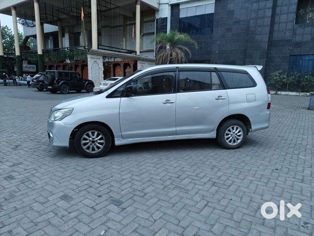 Toyota Innova 2.5 V 8 Str, 2013, Diesel