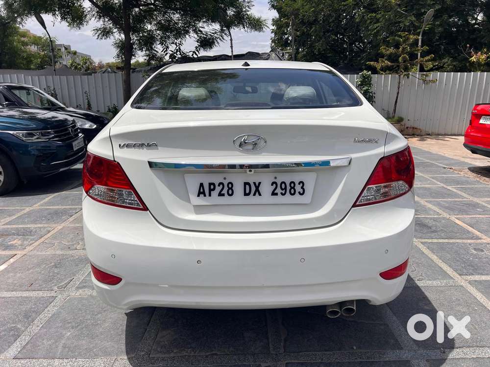 Hyundai Verna 1.6 Vtvt Sx, 2014, Petrol