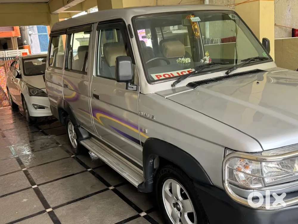 Toyota Qualis Very Well Maintaind