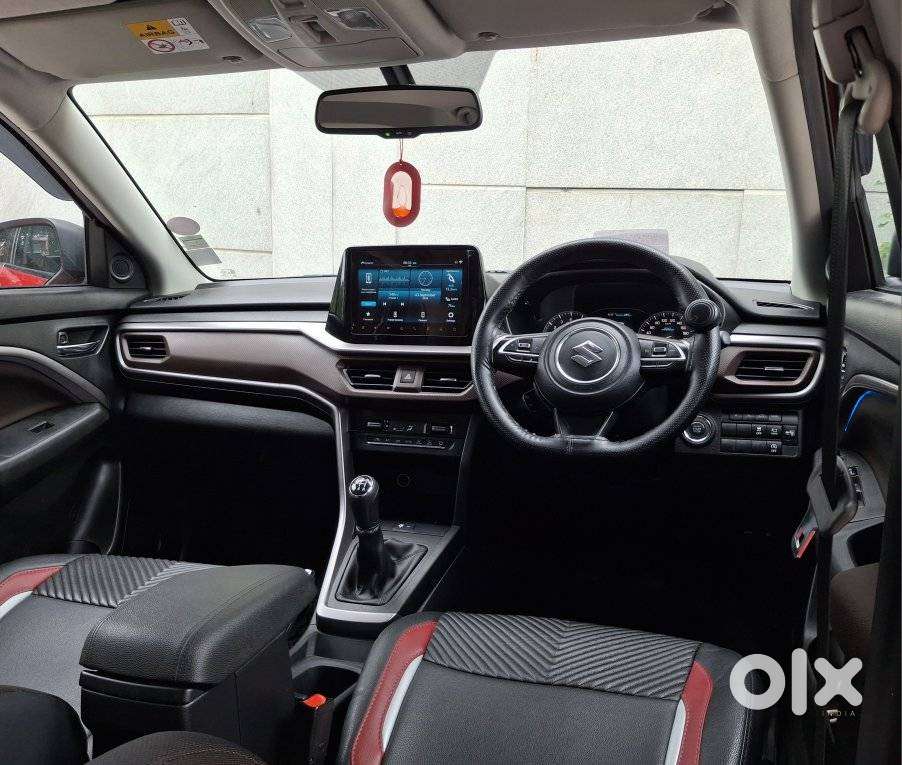 Maruti Suzuki Brezza 1.5 Zxi Plus Smart Hybrid Dual Tone, 2025, Petr..