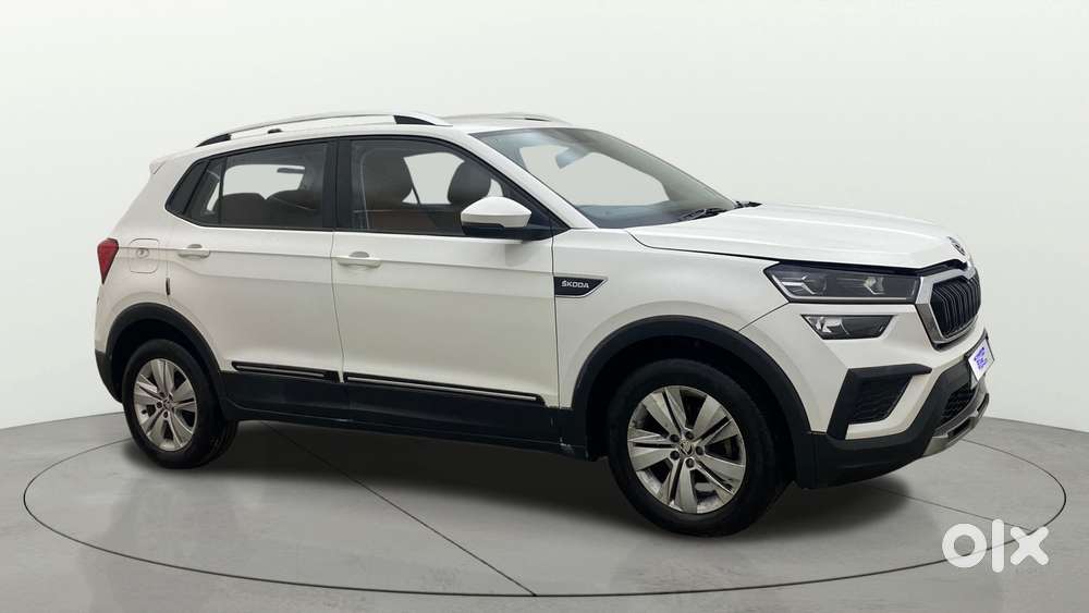 Skoda Kushaq 1.0 Tsi Ambition, 2022, Petrol