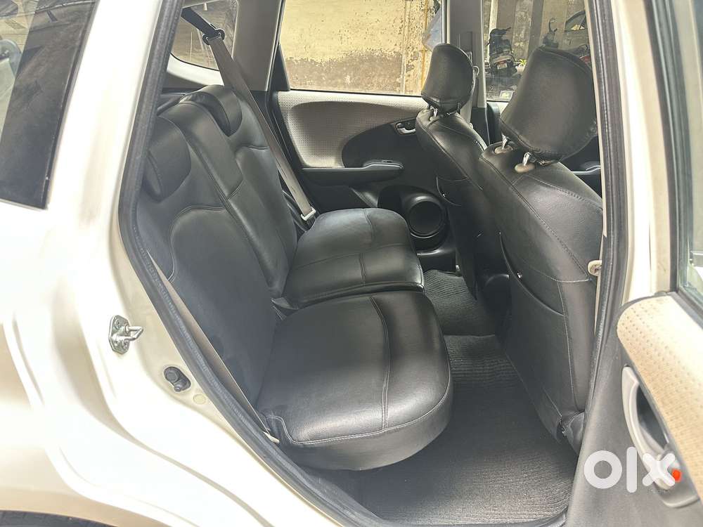 Honda Jazz 1.2 V I Vtec Privilege, 2010, Petrol