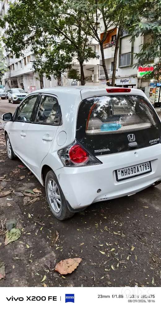 Honda Brio Mt 2014