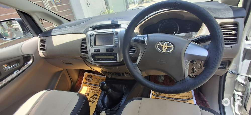 Toyota Innova [ ] 2.5 V Diesel 7 Str, 2016, Diesel