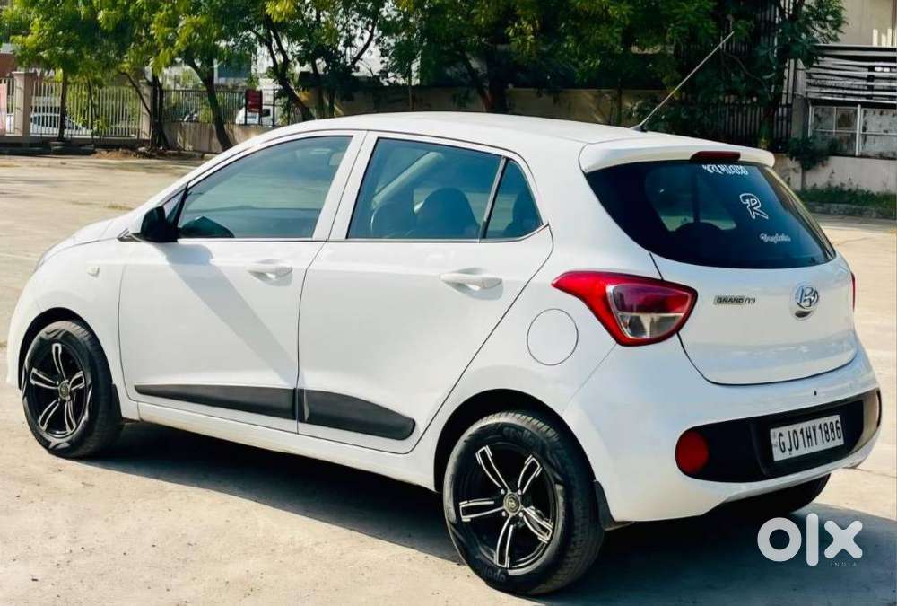 Hyundai Grand I10 Magna O At Petrol, 2018, Cng & Hybrids