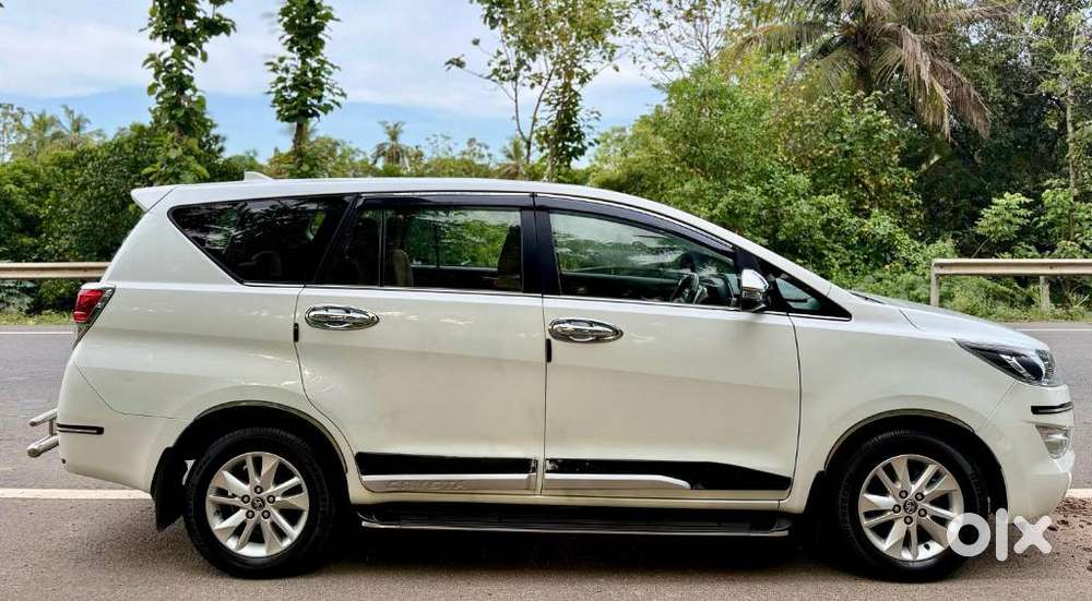 Toyota Innova Crysta 2.4 V 7 Str, 2019, Diesel