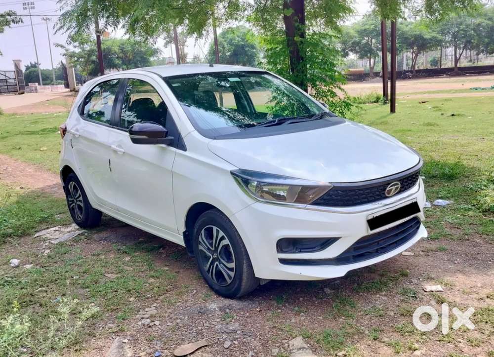 Tata Tiago 1.05 Revotorq Xt, 2022, Petrol