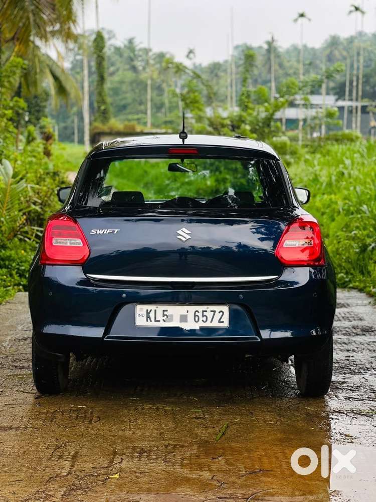 Maruti Suzuki Swift Vxi Abs Bsiv, 2023, Petrol