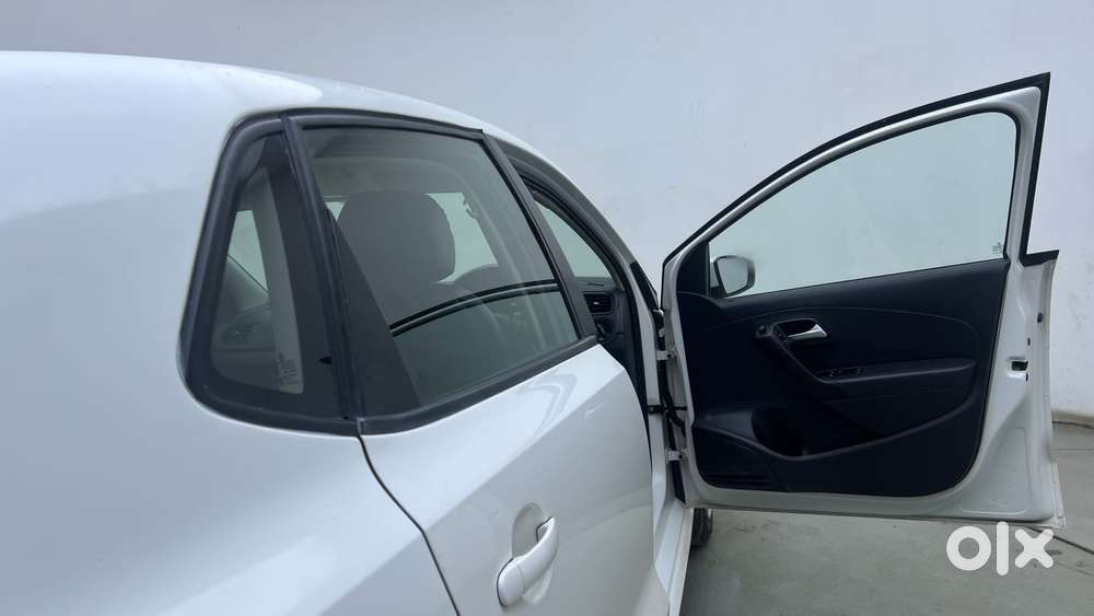 Volkswagen Polo Petrol Comfortline 1.2l, 2017, Petrol