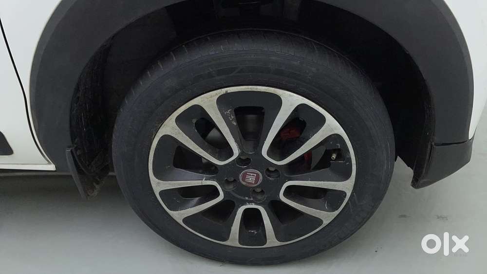 Renault Triber Rxt, 2022, Petrol