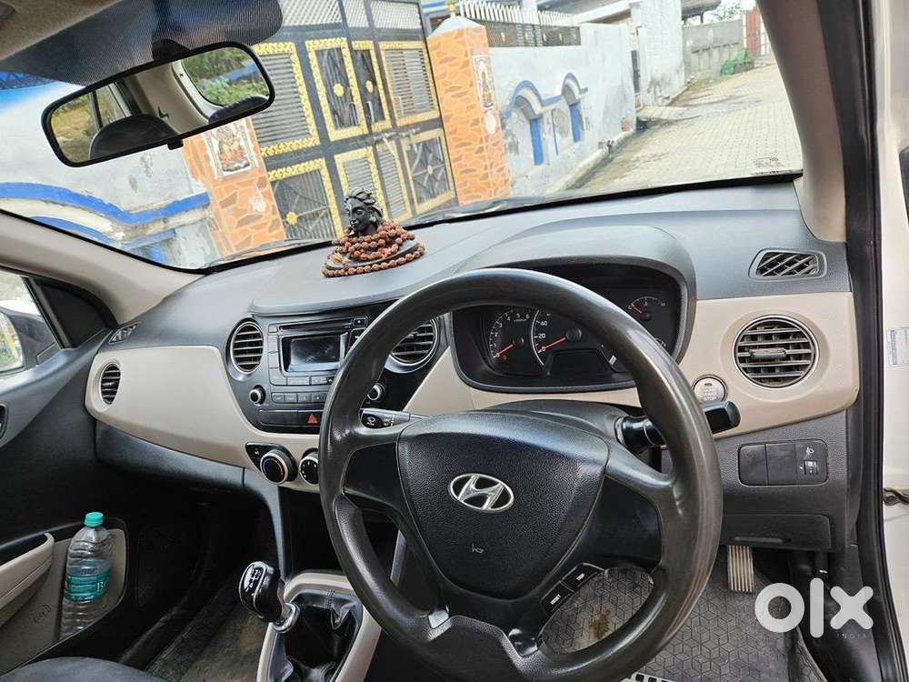 Hyundai Grand I10 2016 Diesel Well Maintained