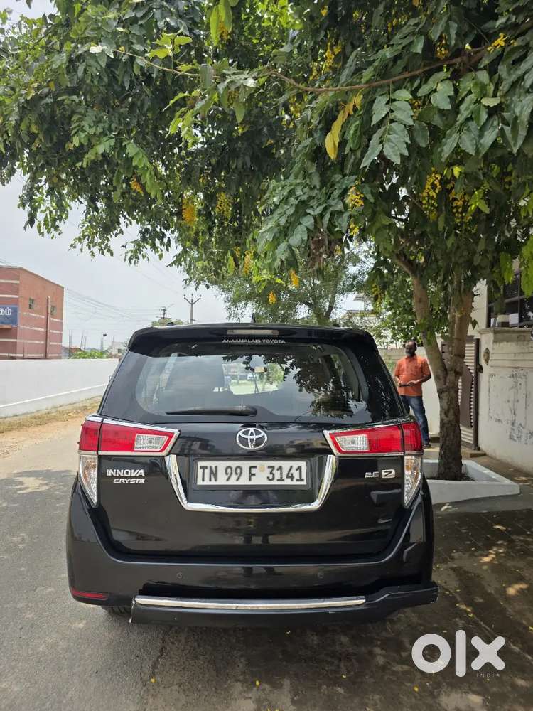 Toyota Innova Crysta 2.8z 2016