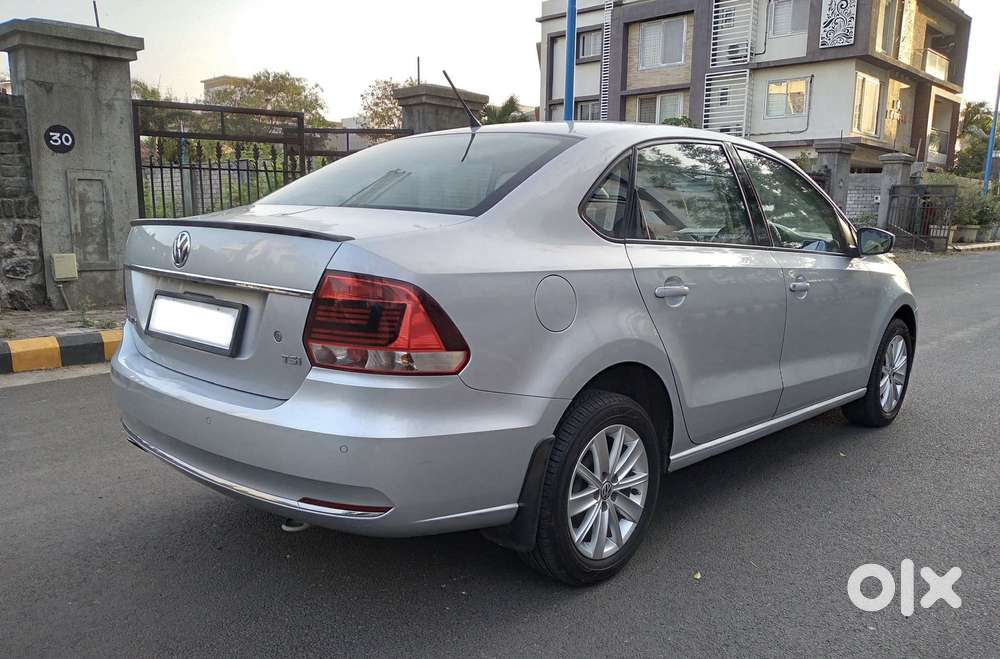 Volkswagen Vento 1.2 Tsi Highline At, 2017, Petrol