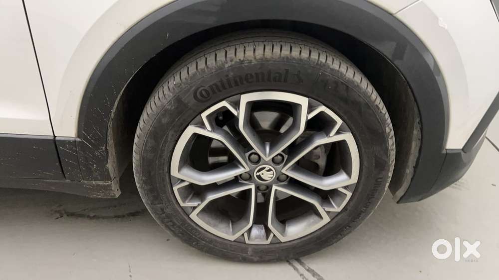 Skoda Kushaq Style 1.5l Tsi Mt, 2021, Petrol