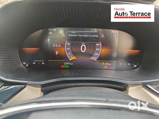Skoda Slavia 1.0 Tsi Style At, 2025, Petrol