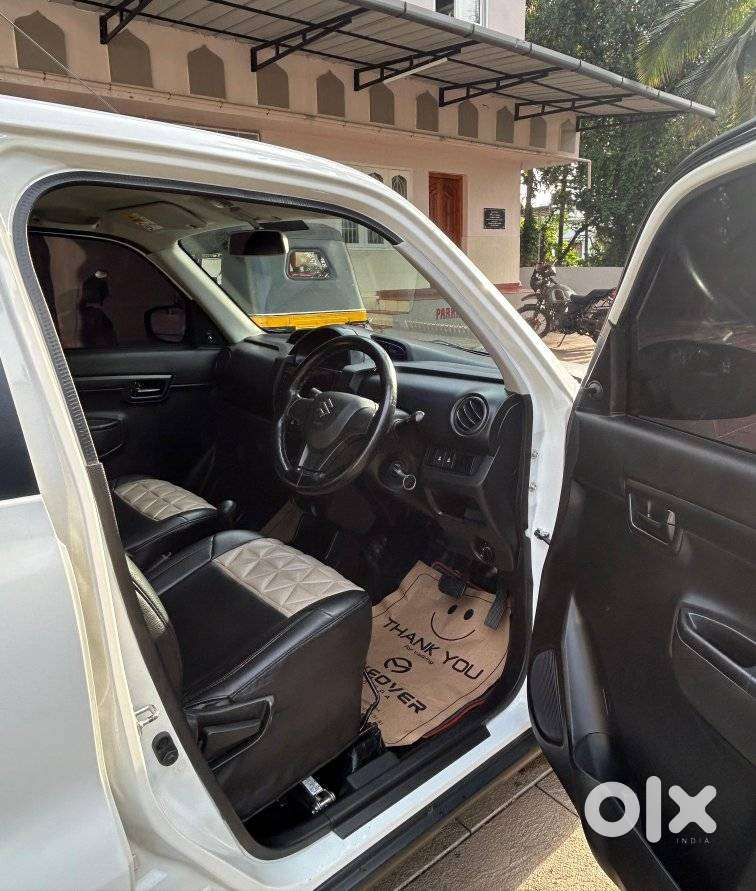 Maruti Suzuki S-presso Vxi Opt, 2024, Petrol