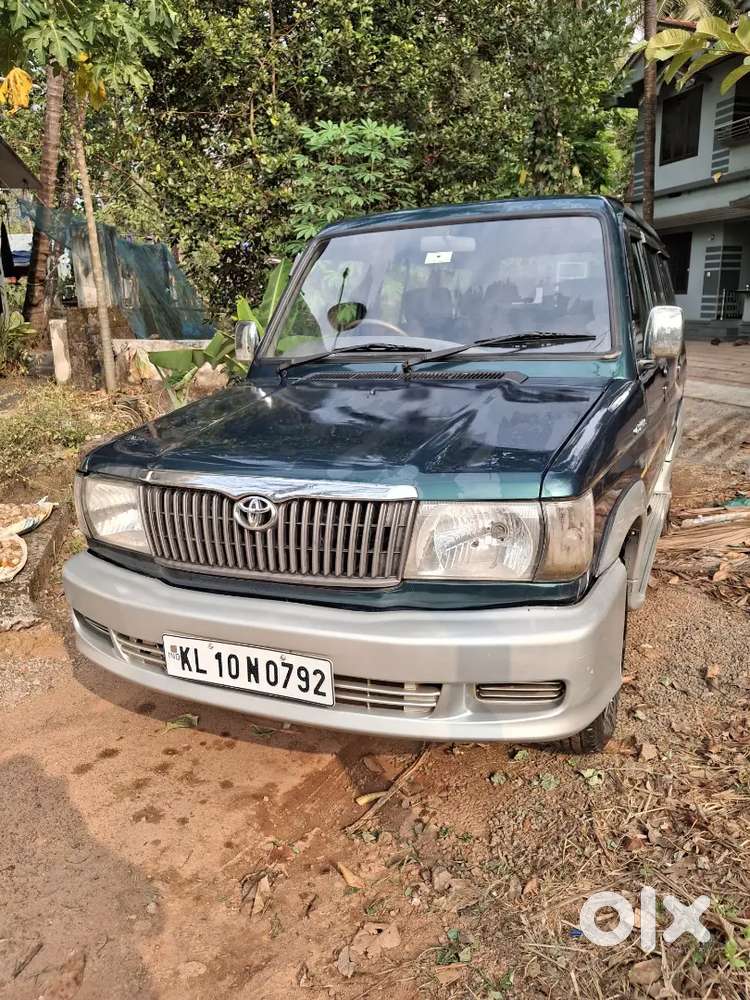 Toyota Qualis 2002 Diesel 17400km A/c, Power Staering, Power Window