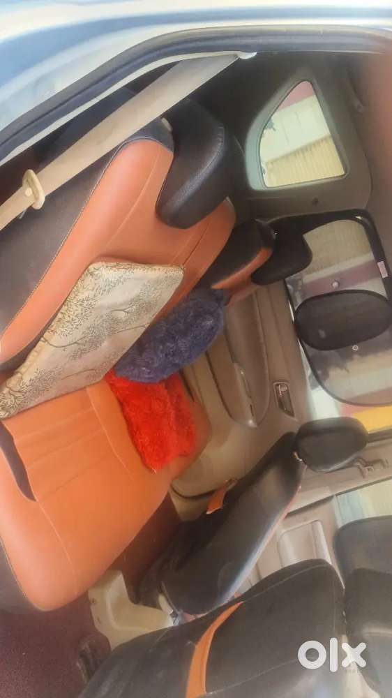 Maruti Suzuki Ertiga 2012
