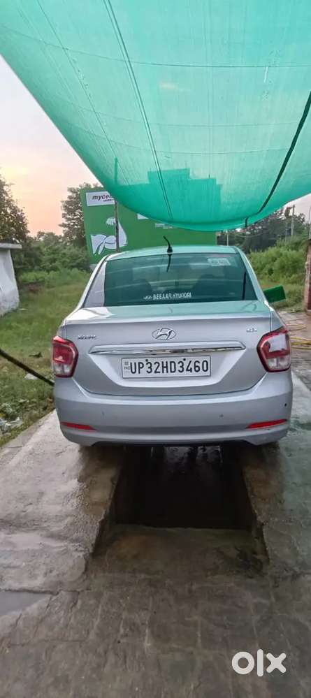 Good Condition Scratchless Car Look Like New