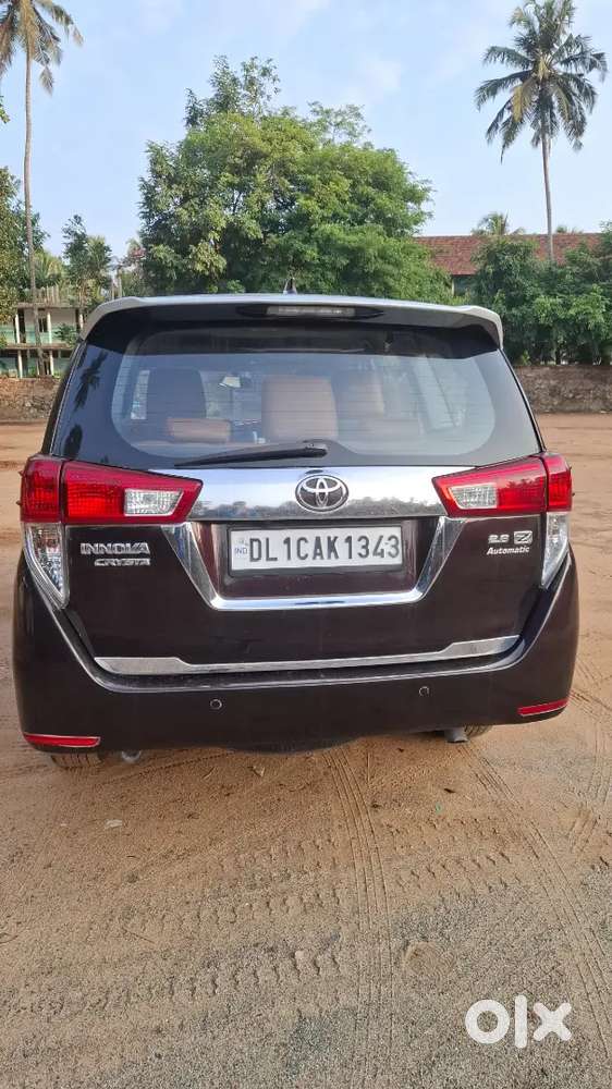 Toyota Innova Crysta 2017