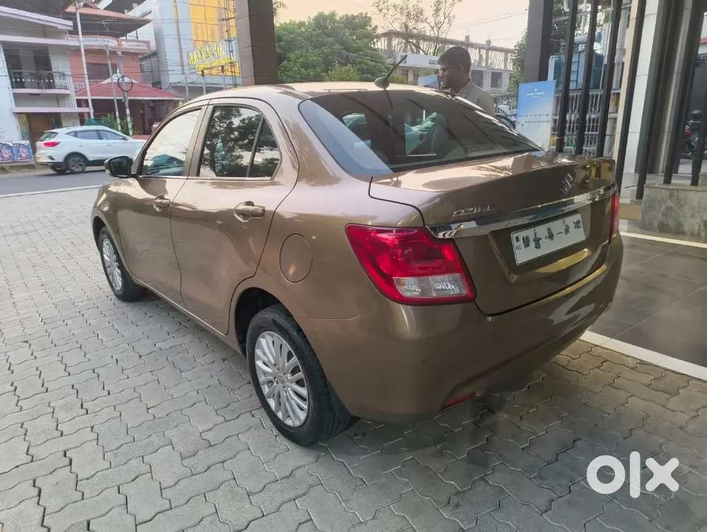Maruti Suzuki Dzire 2022 Petrol 70000 Km Driven Zxi Top End Model
