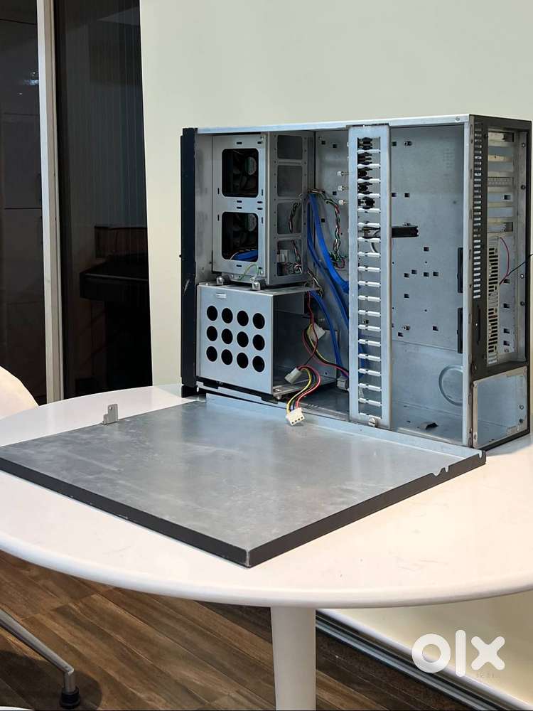Sever Cage | Flight Case