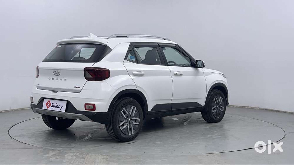 Hyundai Venue Sx Turbo, 2022, Petrol