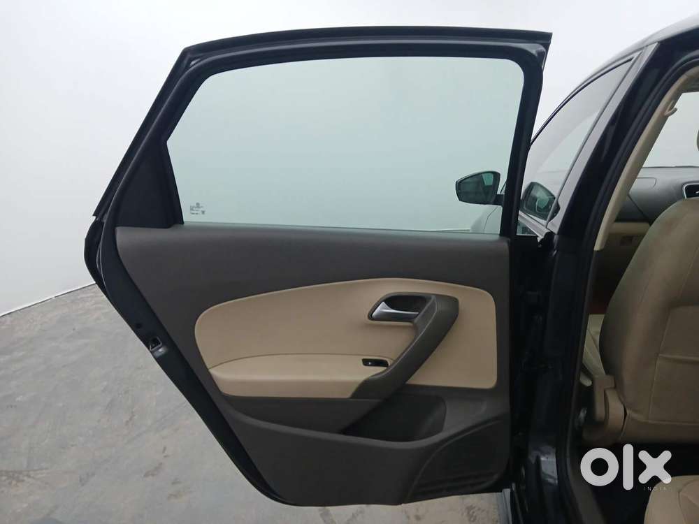 Volkswagen Vento 2010-2013 Petrol Highline At, 2022, Petrol