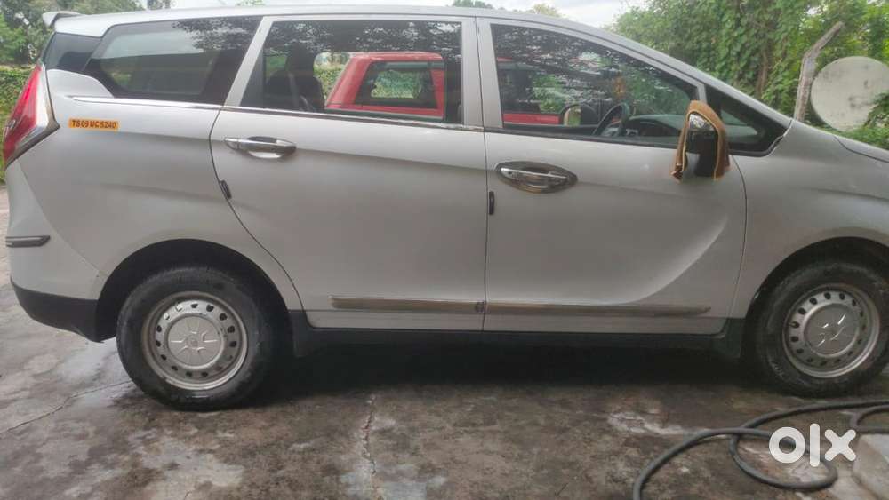 Mahindra Marazzo Diesel 2019
