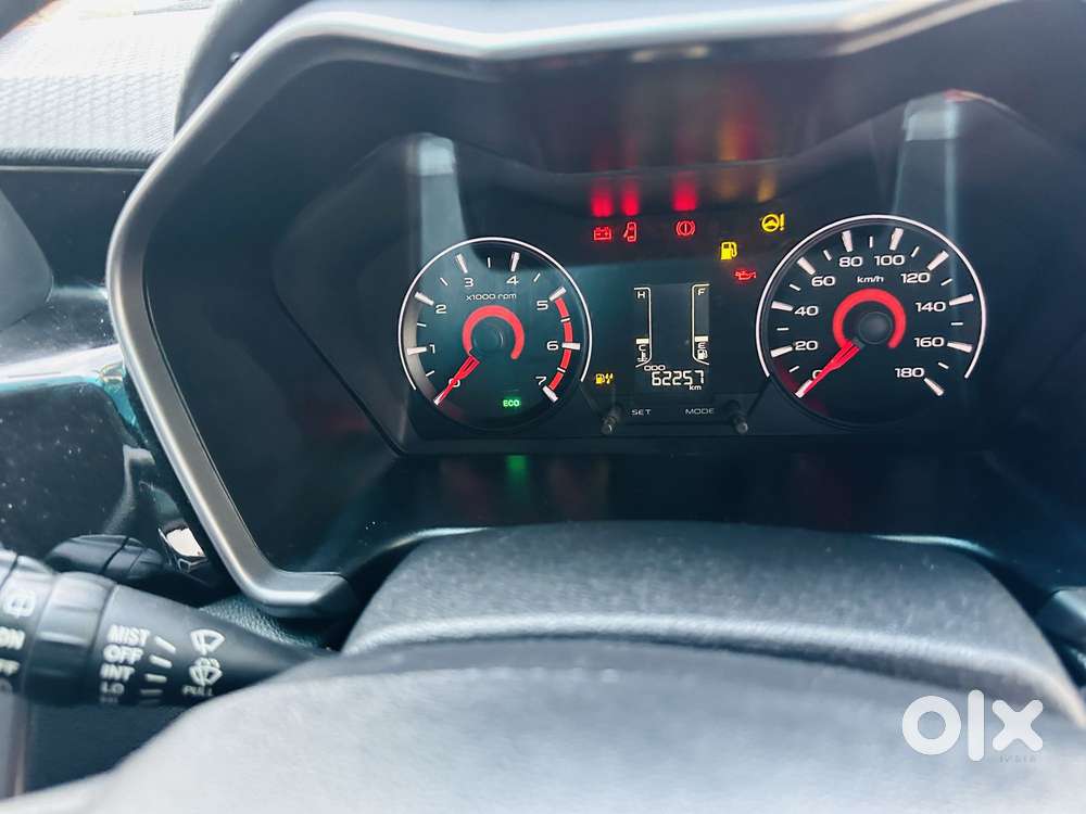 Mahindra Kuv 100 Mfalcon D75 K8 Dual Tone, 2017, Diesel