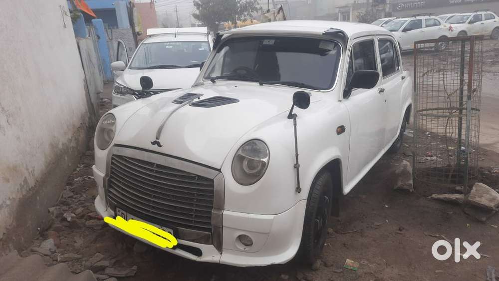 Ambassador Manual Car 2013