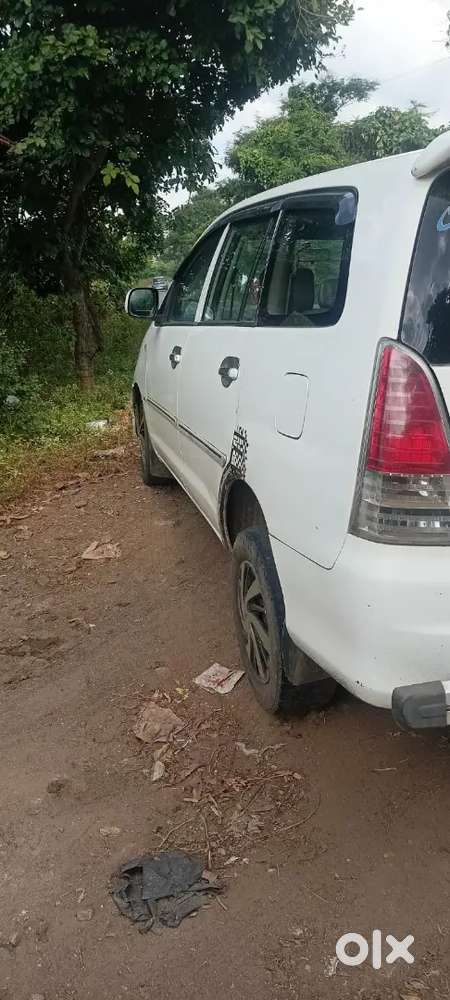 Toyota Innova 2.5 Gx 2010