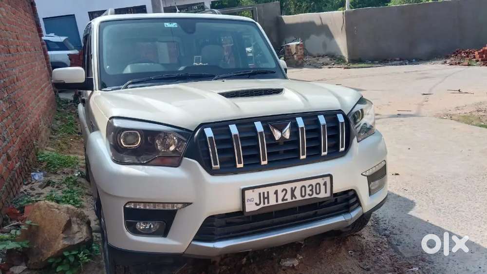 Mahindra Scorpio Mt 2019