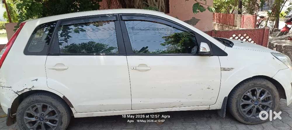 Ford Figo 2015 Diesel 179000 Km Driven