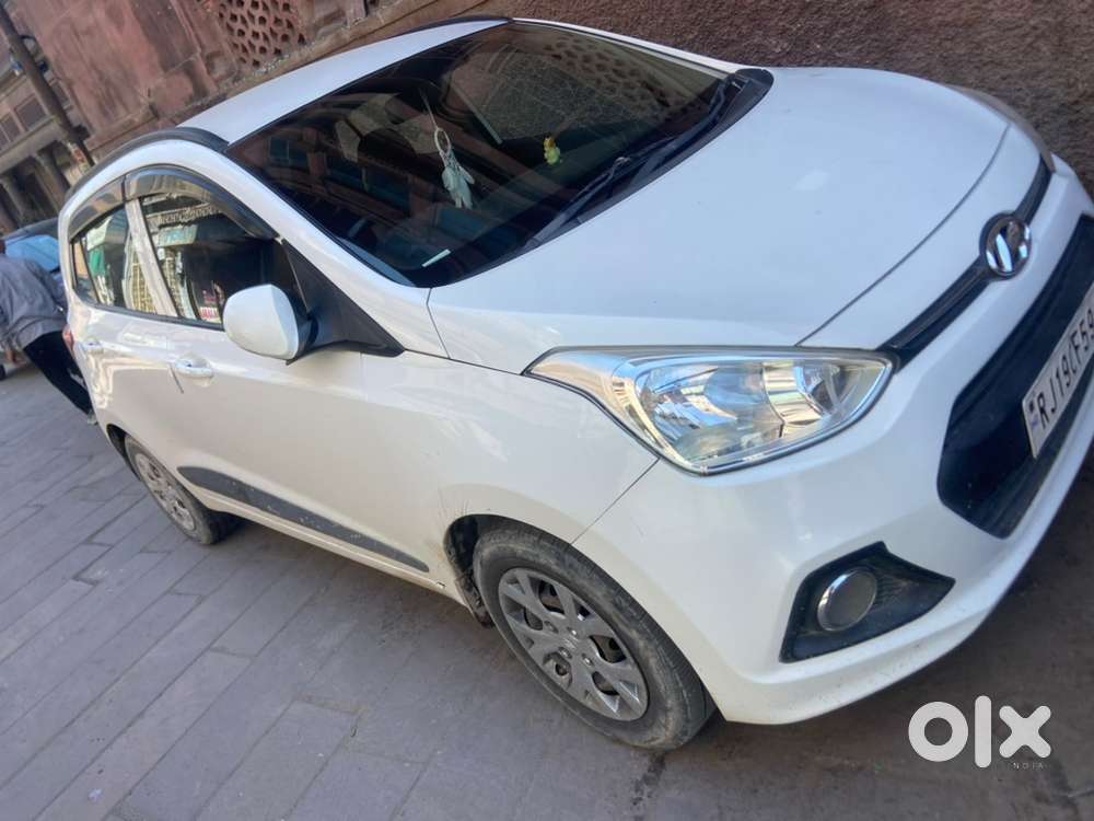 Hyundai Grand I10 Sportz 2016 Diesel