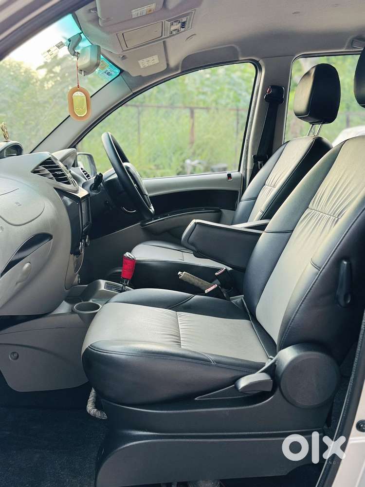 Mahindra Nuvosport N8 Amt, 2016, Diesel