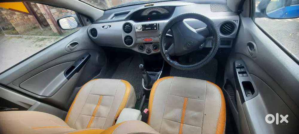 Toyota Etios Liva 2012 Petrol