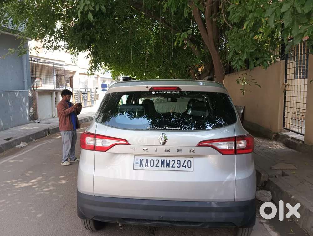Renault Triber Rxt, 2025, Petrol