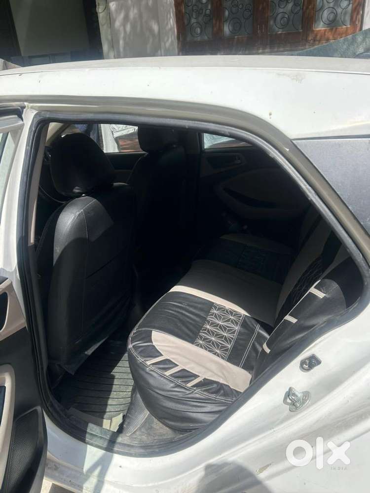 Hyundai I20 2016 Petrol Well Maintained
