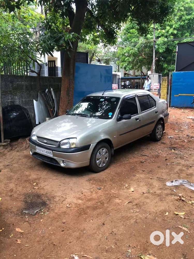 Ford Ikon 2007 Petrol 80000 Km Driven