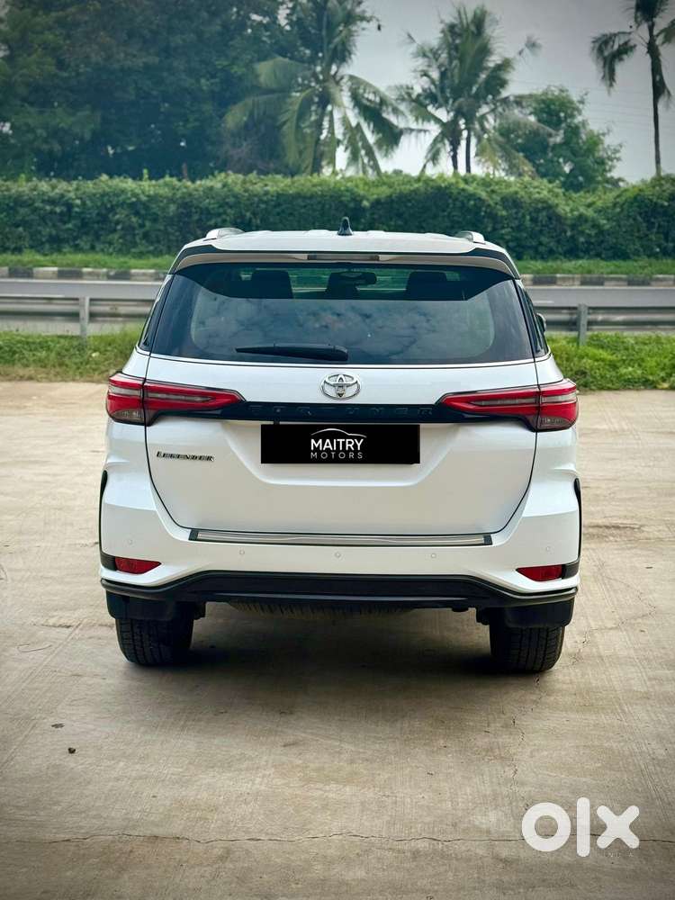 Toyota Fortuner Legender 4x2 At 2.8, 2024, Diesel