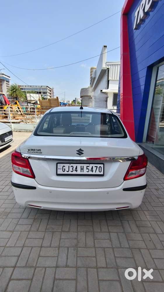 Maruti Suzuki Dzire 1.2 Vxi, 2023, Petrol