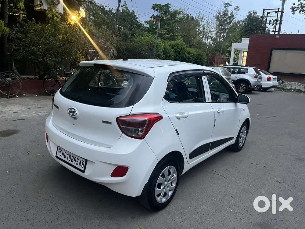 Hyundai Grand I10 2016-2017 Magna Cng, 2018, Cng & Hybrids