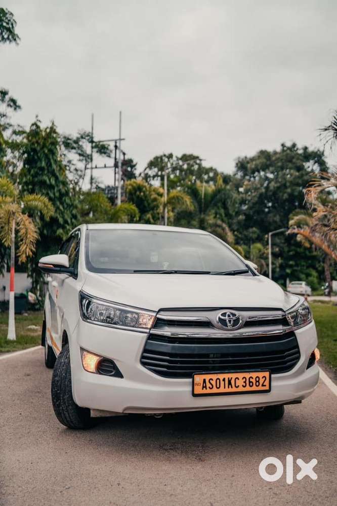 Toyota Innova Crysta Commercial 2018 Diesel Well Maintained