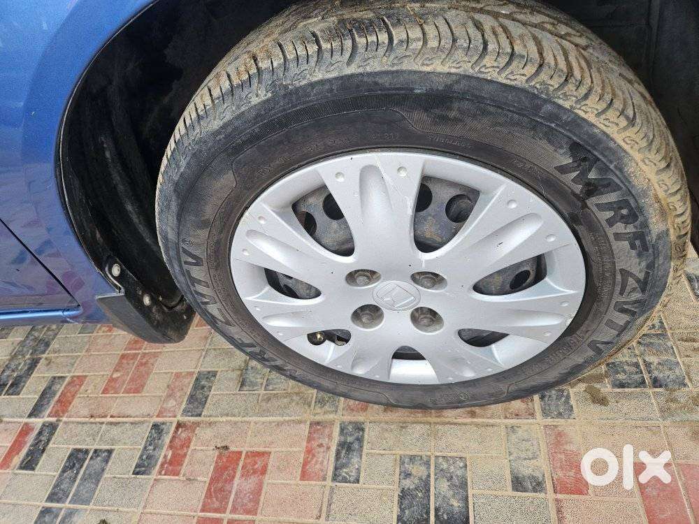 Honda Amaze, 2013