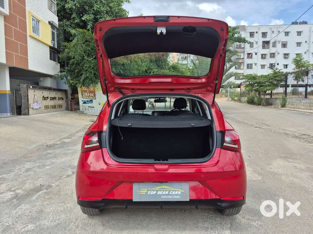 Hyundai I20 Sportz 1.2 Ivt, 2022, Petrol