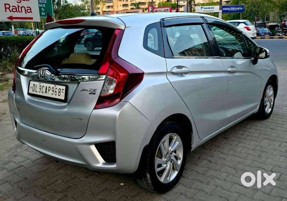 Honda Jazz V Automatic, 2018, Petrol