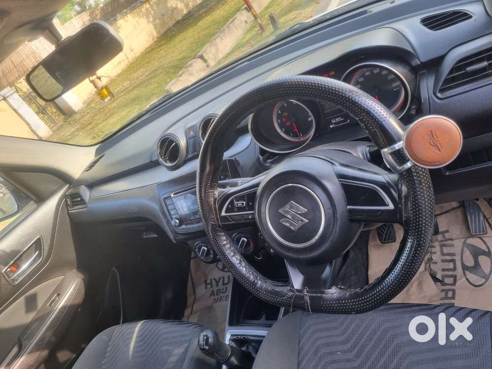 Maruti Suzuki Swift Vxi + Manual, 2020, Petrol