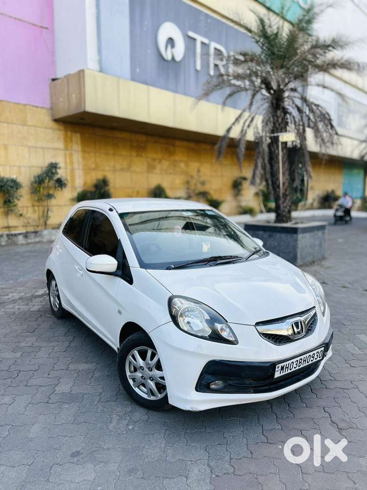 Honda Brio 2011-2013 V Mt, 2012, Petrol