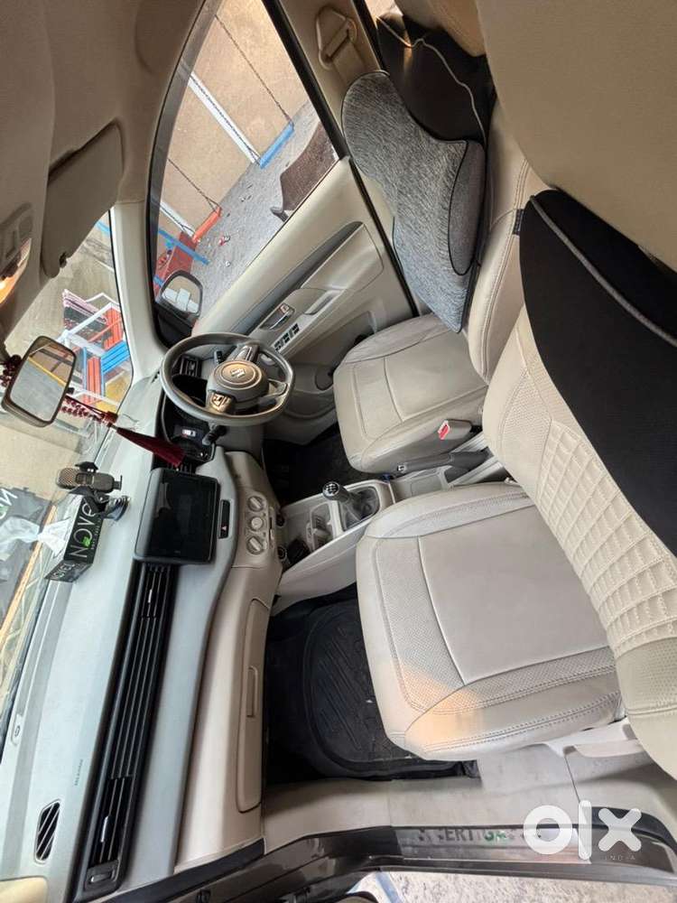 Maruti Suzuki Ertiga 2023 Petrol Well Maintained